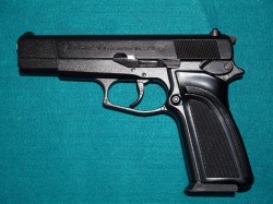 PISTOLA NORICA MAGNUM M2000